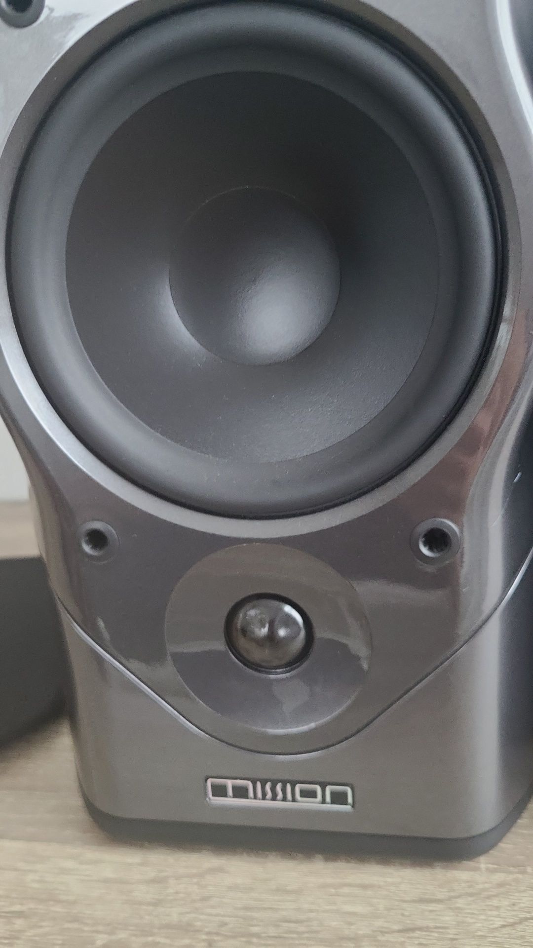 Legendarne kolumny mission m51 100 w