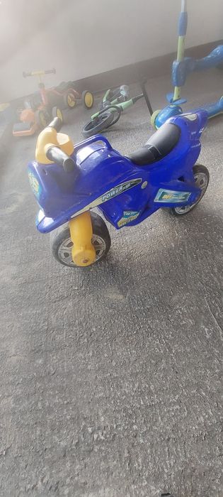 Motor jezdzik dla dziecka