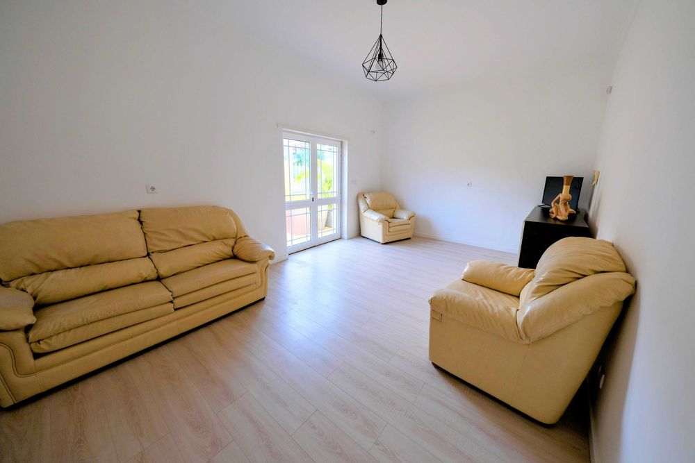 QUARTOS - ANDAR DE MORADIA - Povoa Santa Iria