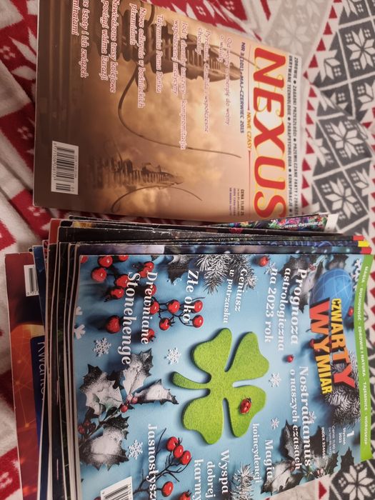 Zestaw czasopism Czwarty wymiar + dodatek - 29 sztuk!