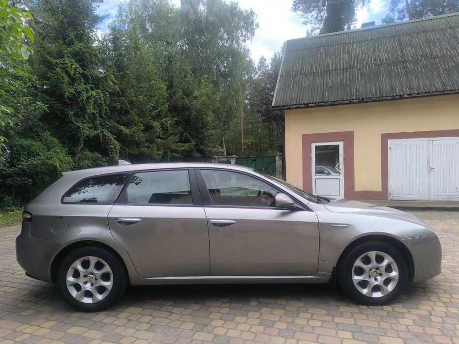 Alfa Romeo 159 ,,1,9jtd klimatyzacja elektryka bdb stan