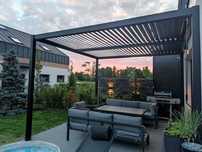 Pergola aluminiowa lamelowa bioklimatyczna altana ogrodowa 3x4 300x400
