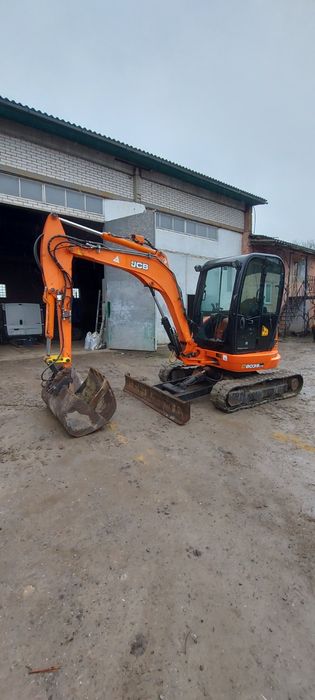 Продам ескаватор JCB 8035