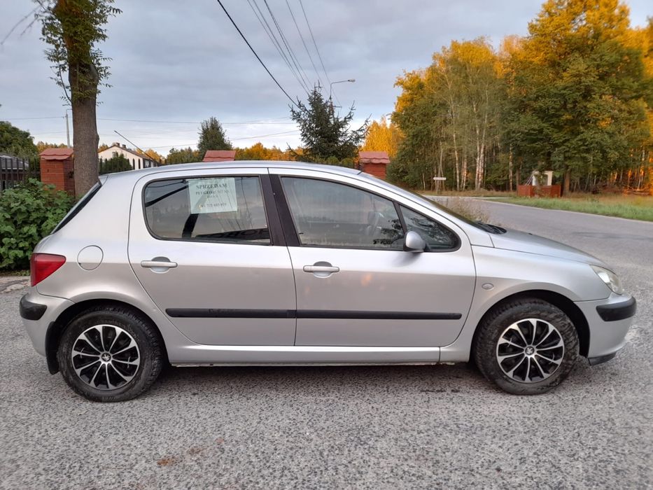 Sprzedam samochód osobowy Peugeot