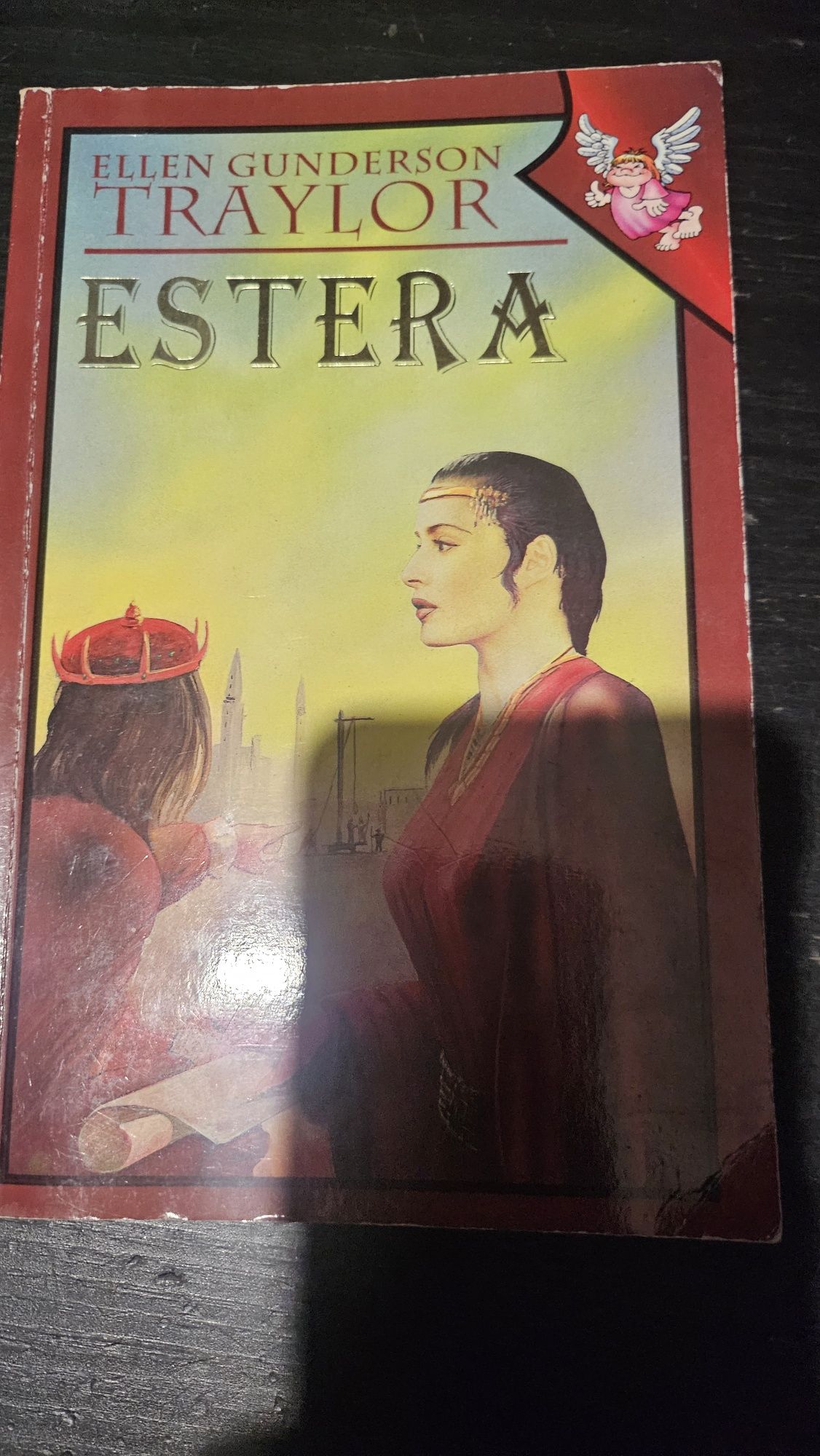 Ellen Gunderstorm estera