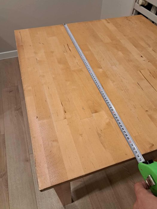 Mały stół stolik drewniany kwadratowy 74x74x74,5 ikea  biurko