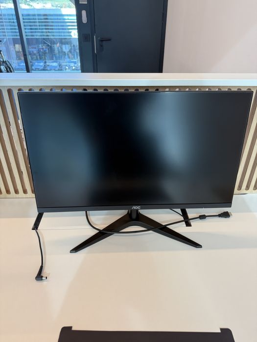 Monitor AOC 24B1H
