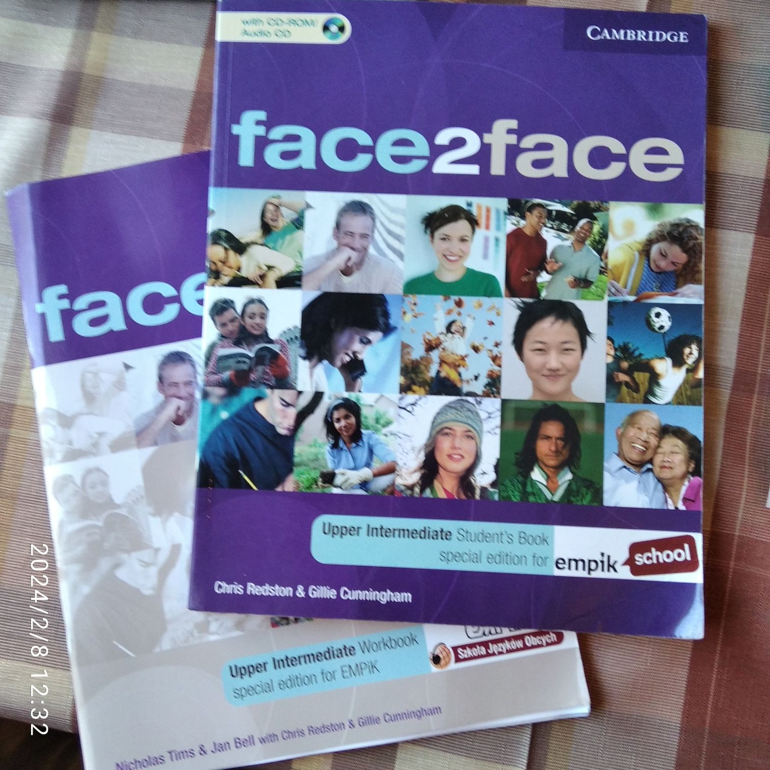 angielski "face2face" podręcznik i workbook średnio zaawansowany