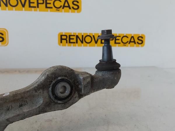 Braço de suspensão frente esquerdo AUDI A4 (8E2, B6)