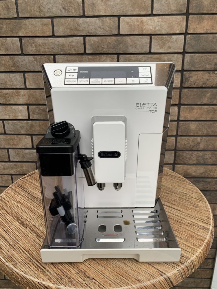 Кофемашина Delonghi  Eletta Cappuccino