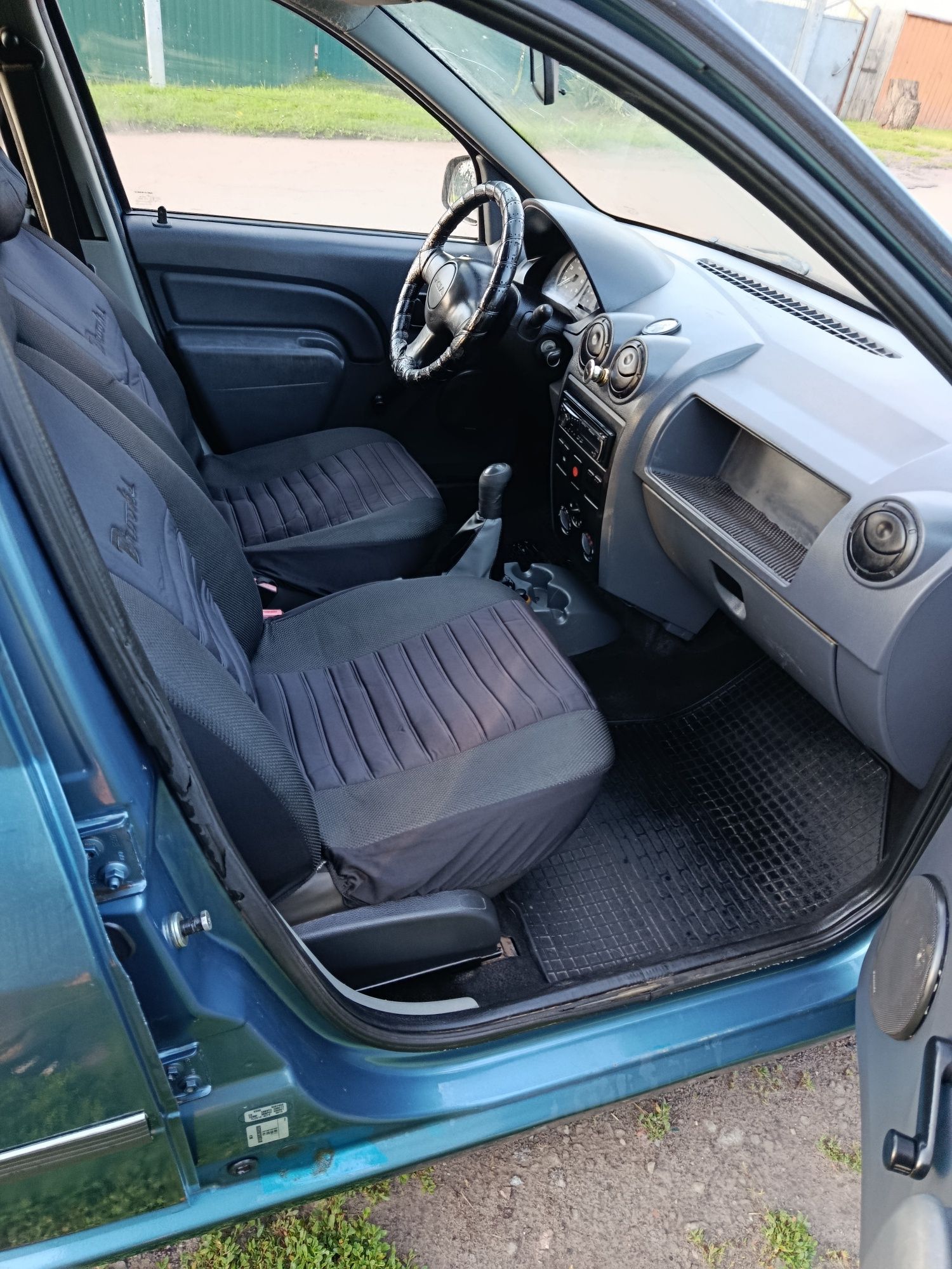 Продам DACIA LOGAN 2007
