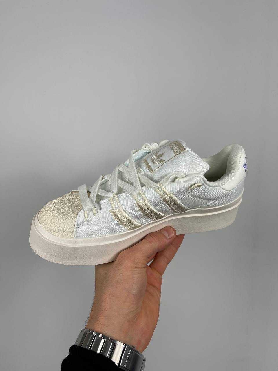 Жіночі кросівки Adidas Superstar Bonega