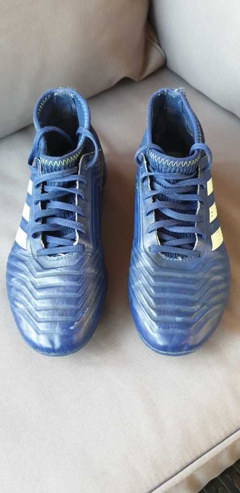 Korki Adidas Predator rozm. 35,5