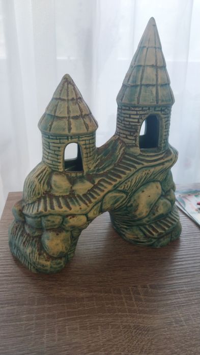 Замок для аквариума