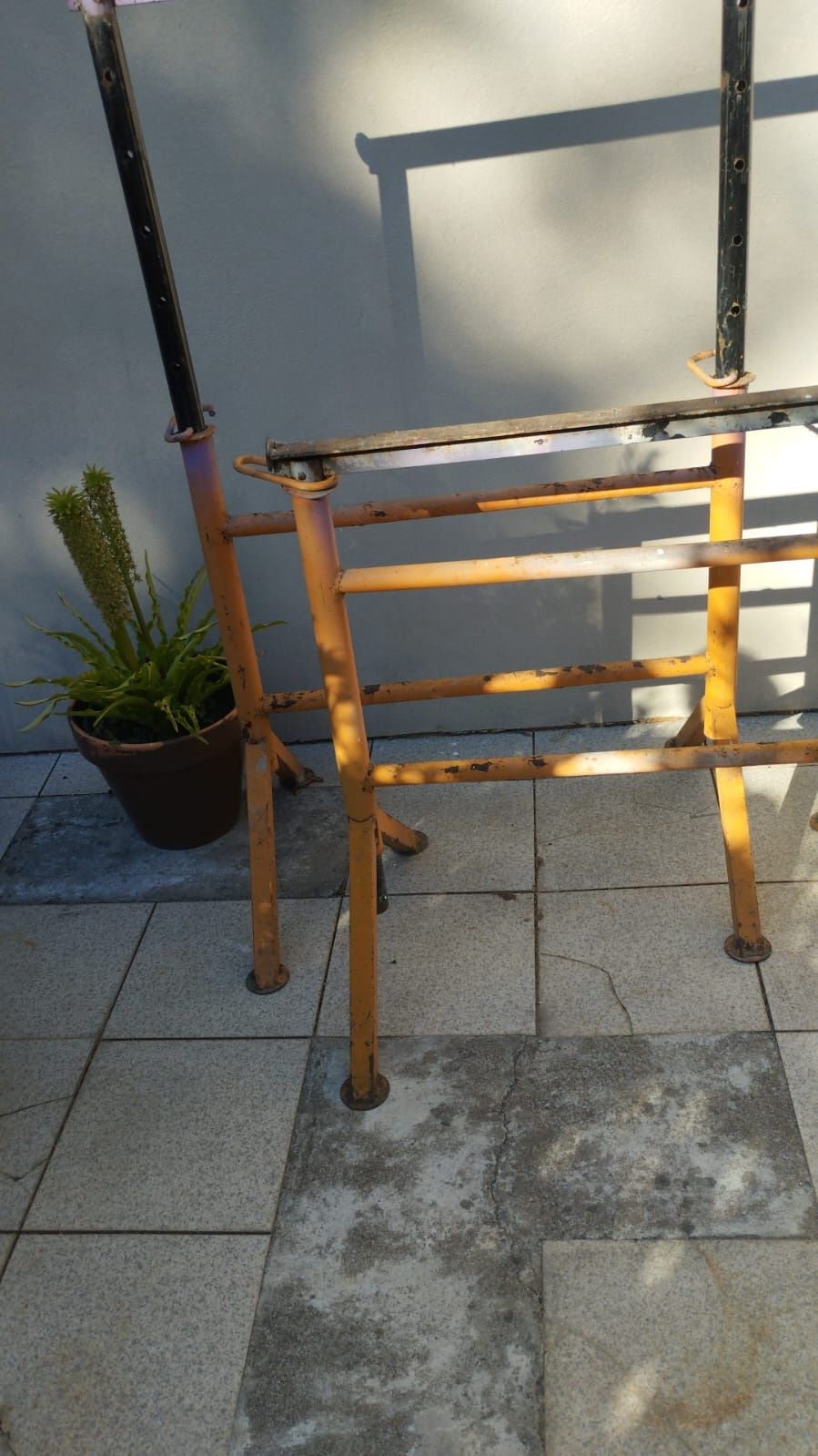 Conjunto de 2 cavaletes extensíveis Maxmat