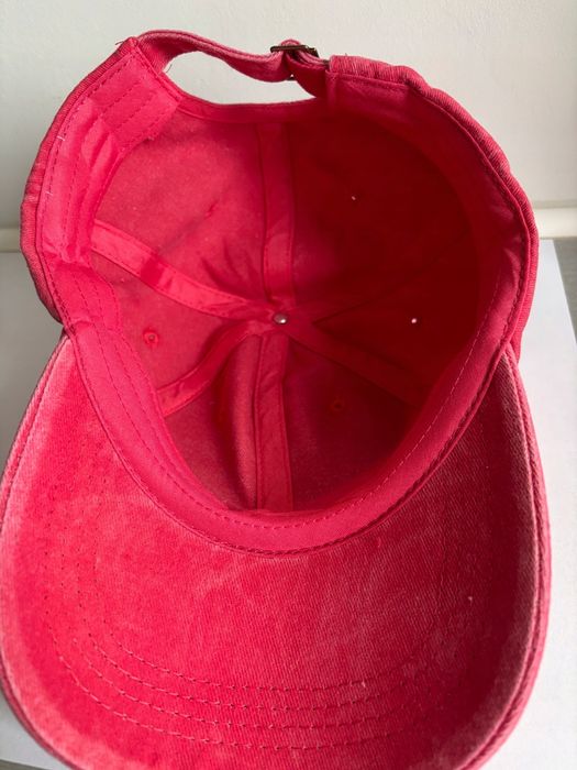 Czapka z daszkiem Billie Eilish Bad Guy czerwona prezent