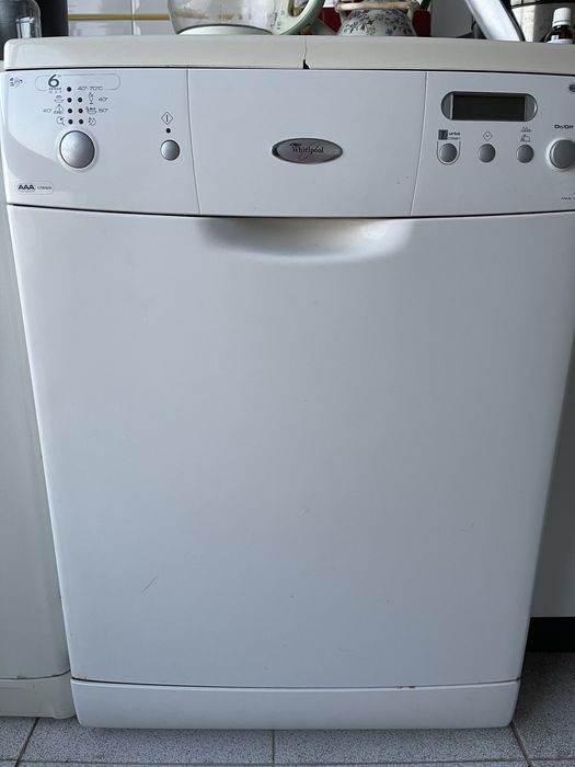 Maquina loiça Whirlpool