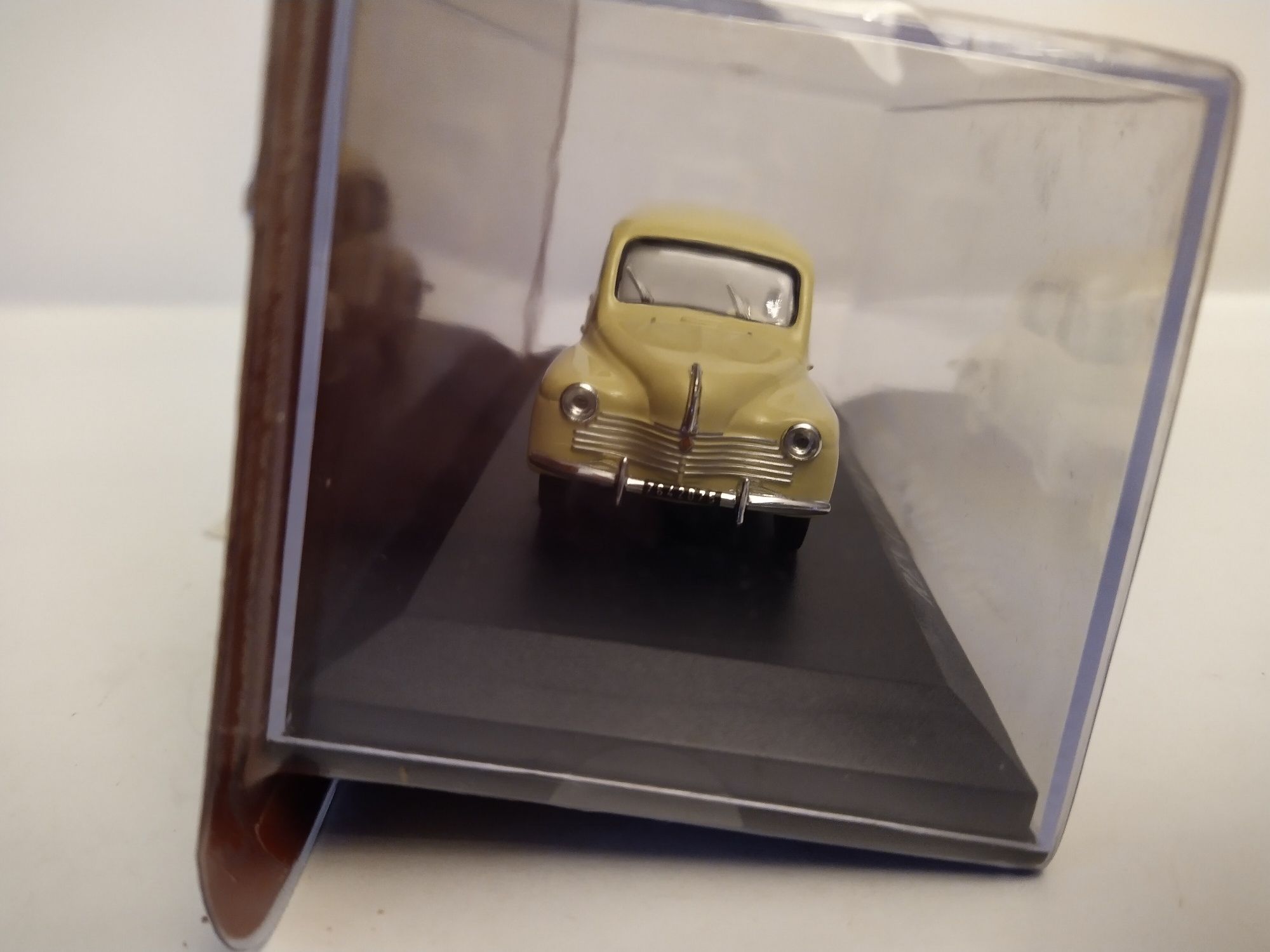 Renault 4 CV Skala 1:43 Altaya