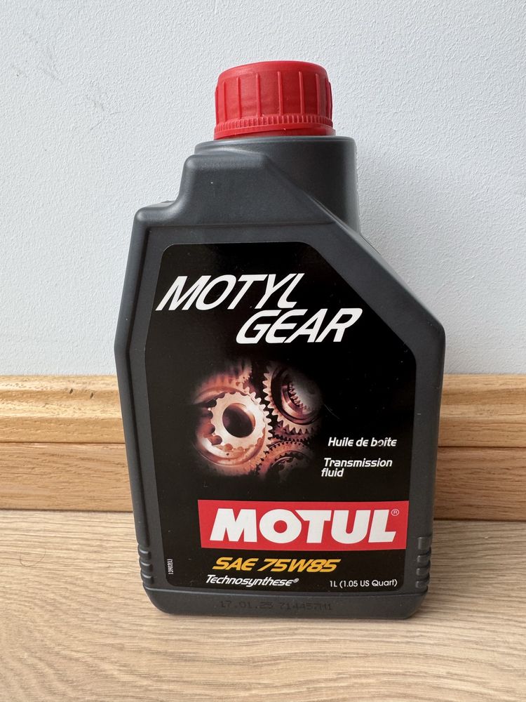 Масло для заміни/доливки в BMW (0w-20, 5w-30, 75w85, DTF 1)