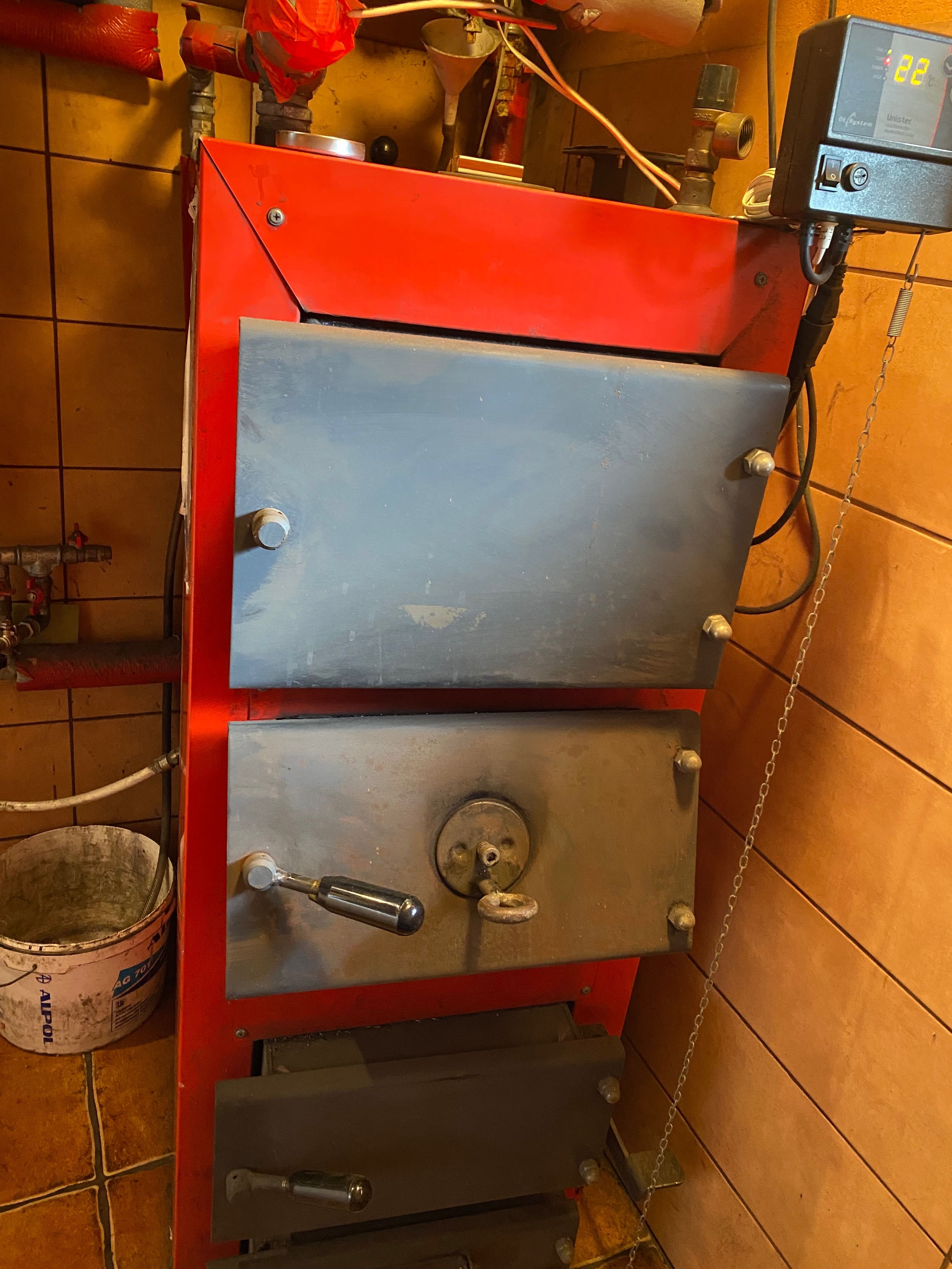 Kocioł Defro Optima Komfort Plus na paliwo stałe drzewo/węgiel 15Kw