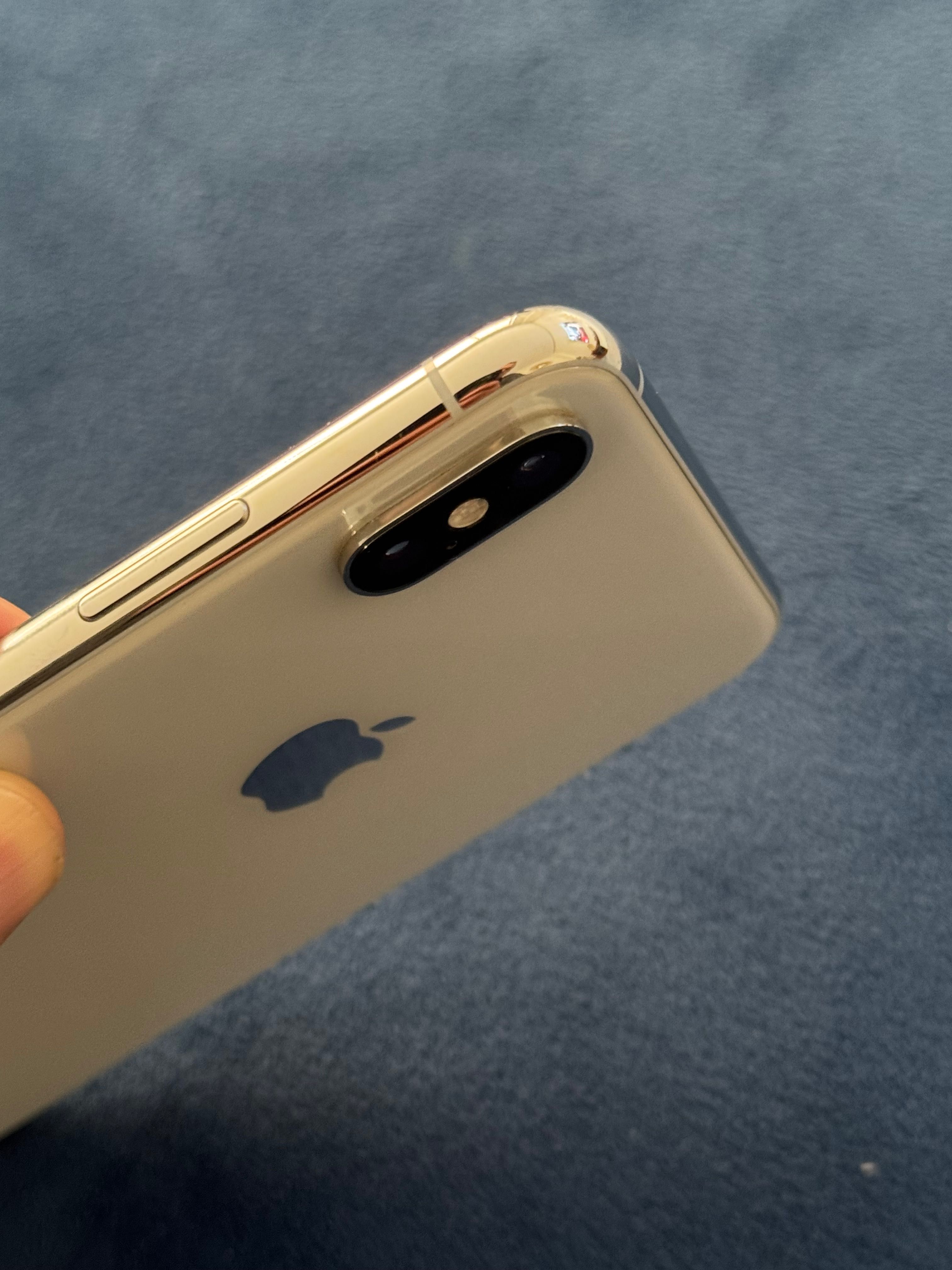 IPhone XS Max semi-novo