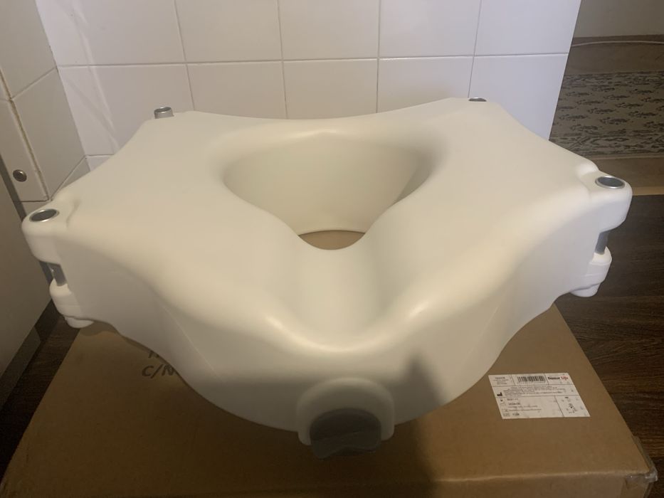 Продам туалетне сидіння на унітаз фірми Doctor life