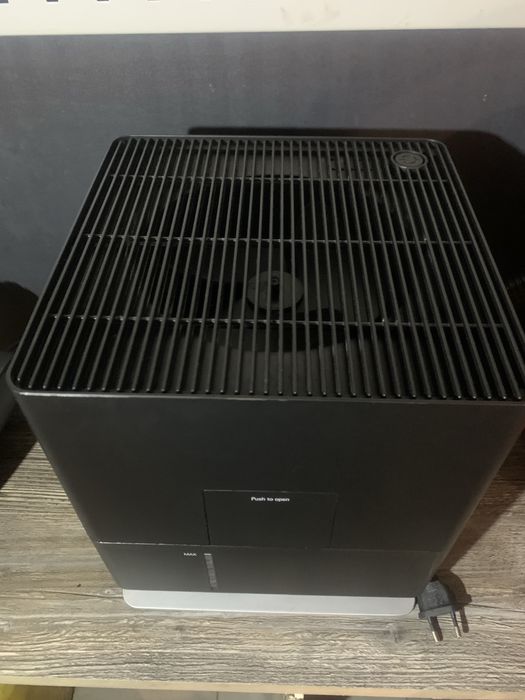 Зволожувач повітря StadlerForm