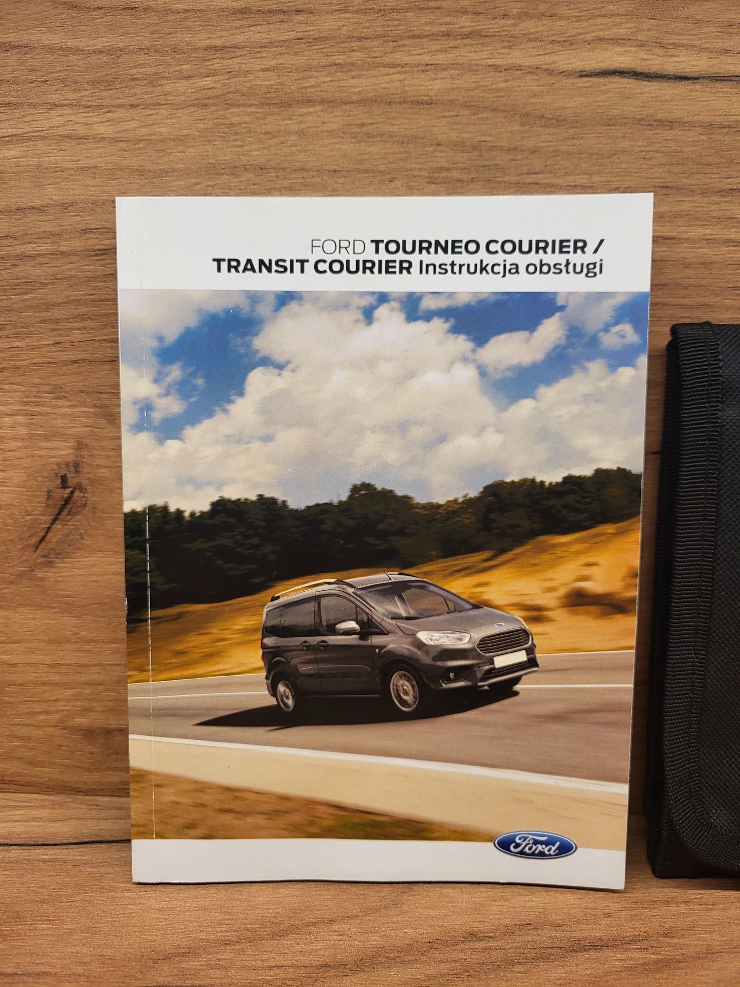 Instrukcja obsługi Ford Tourneo Courier etui PL