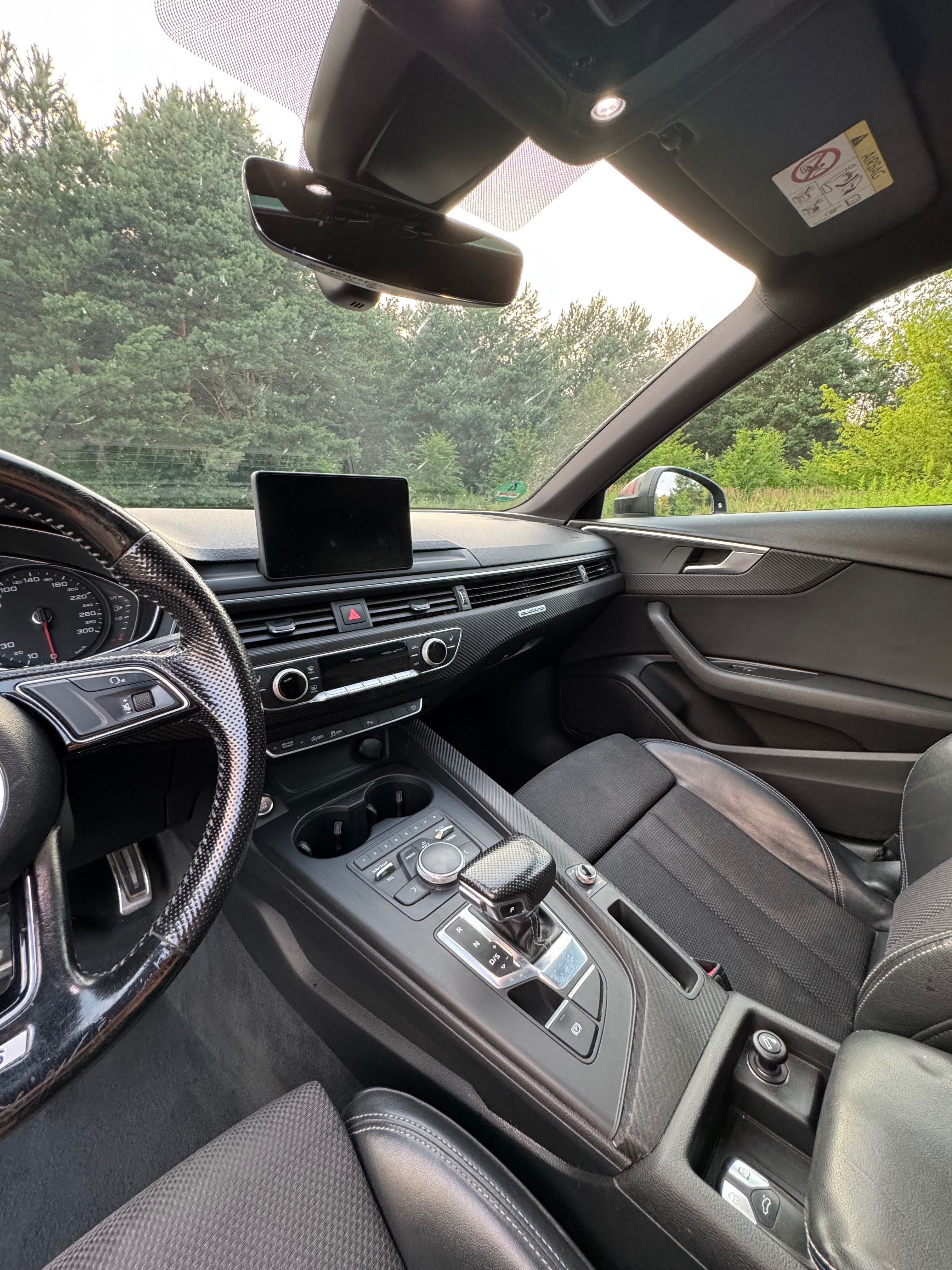 Audi A4 avant 2.0 TDI S Line