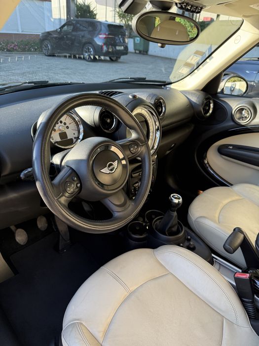 Mini Countryman Diesel em excelente estado