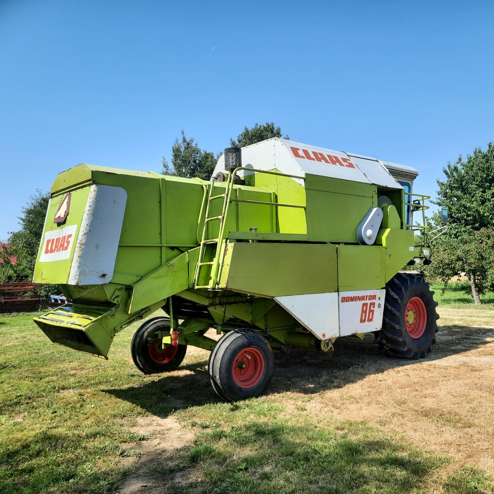 Claas Dominator 86