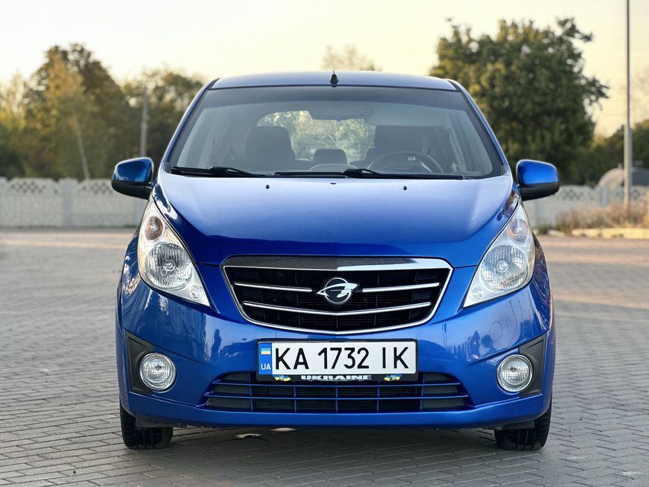 Продам Ravon R2 2016 год АВТОМАТ! Газ/бензин!!