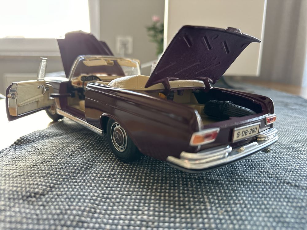 Model metalowy Mercedes 280 SE 1:18 producent Maisto