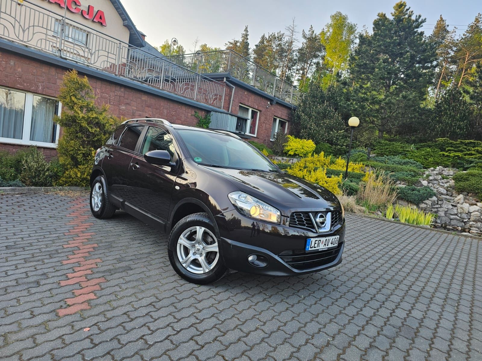 Nissan Qashqai 1.6 benzyna