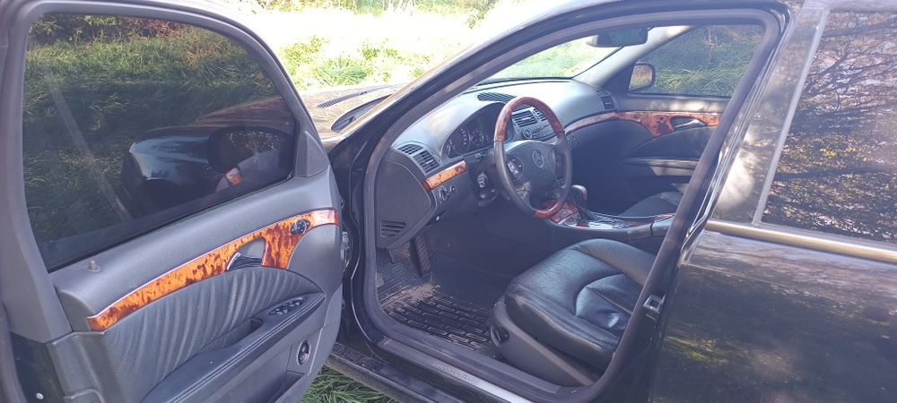 Продам Mercedes Benz w211