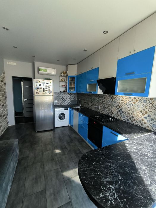 Продам 2 комн. ухоженную квартиру в клубном доме!