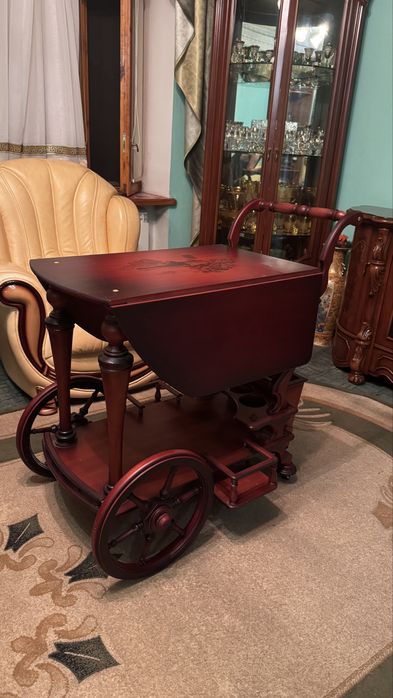 Фуршетний стіл ,стіл розкладний ,журнальний стіл з дерева