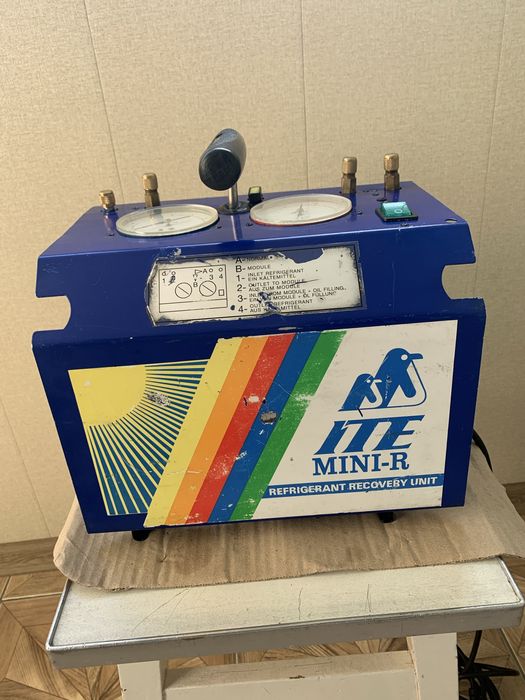 Станція для скачування фреона, евакуація