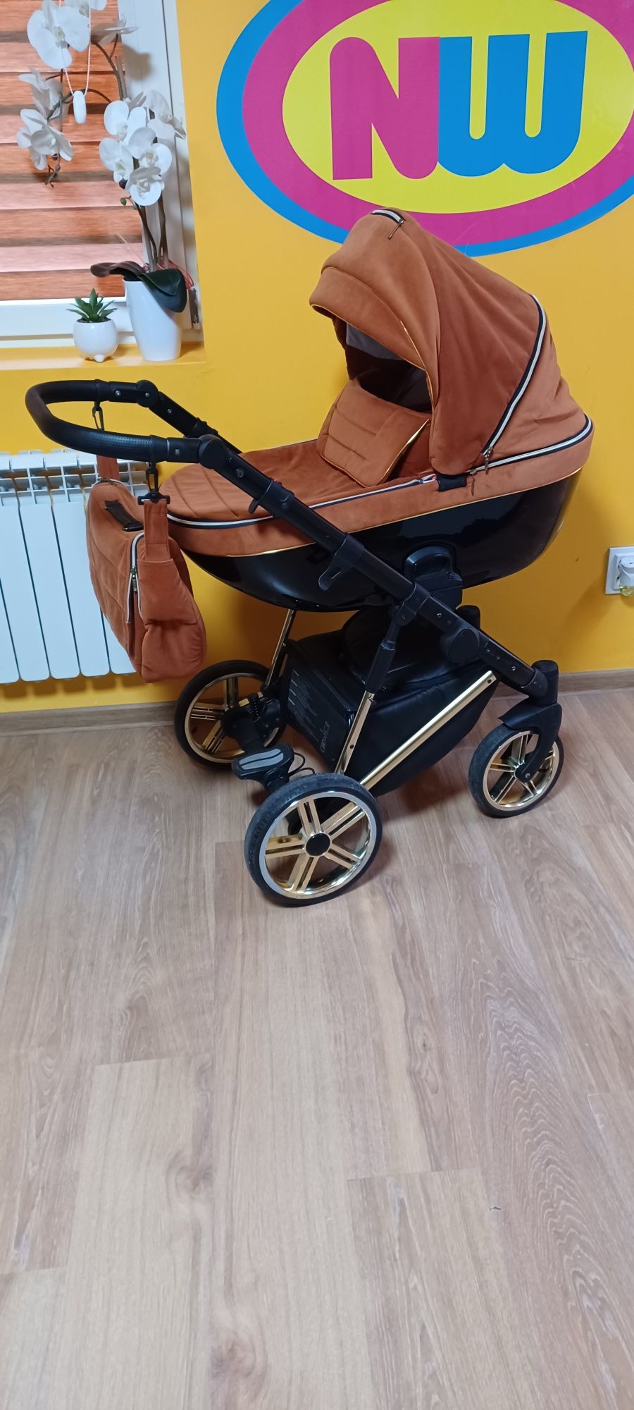 Wózek w wersji gondola KOMIS NW