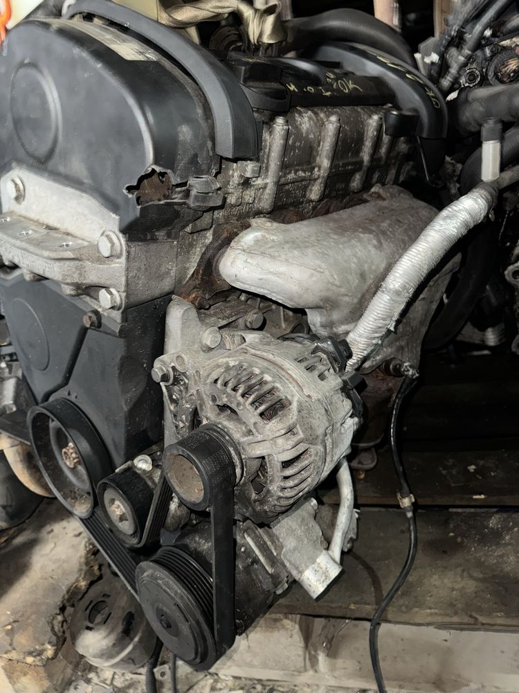 Двигун BXW  BBZ 1.4 MPI 16v Volkswagen Skoda двигатель мотор 1,4 16 кл