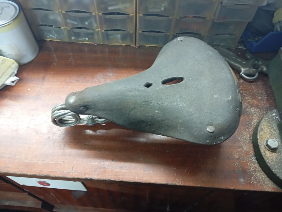 Assento e guiador pasteleira