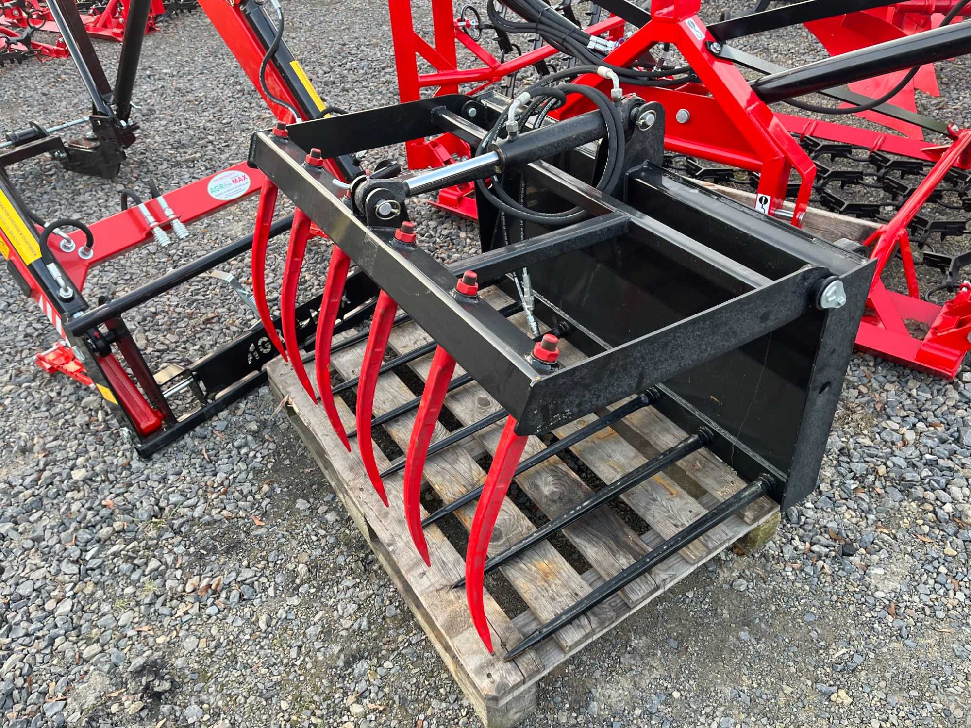 łyżka 1.2m Ładowacz Czołowy TUR Ursus Zetor T25 MF255 wolmet agromax