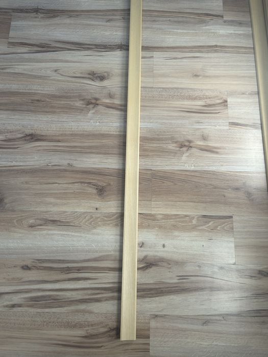 Listwy przypodłogowe drewniane