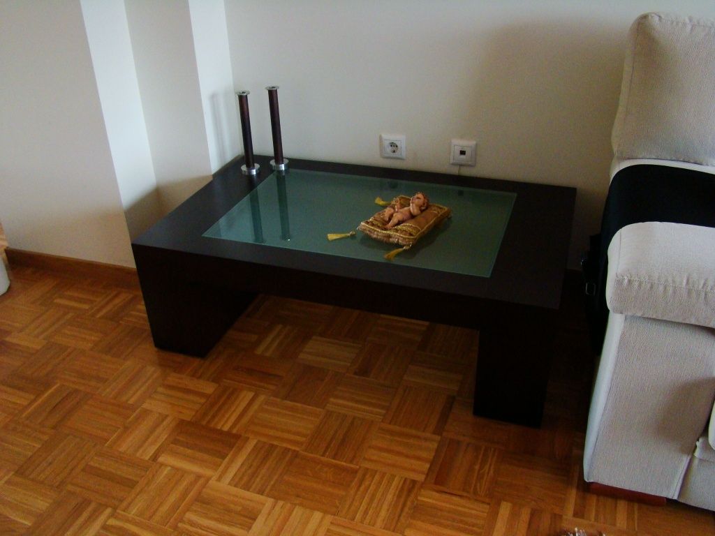 Movel de Tv com armario e estante
