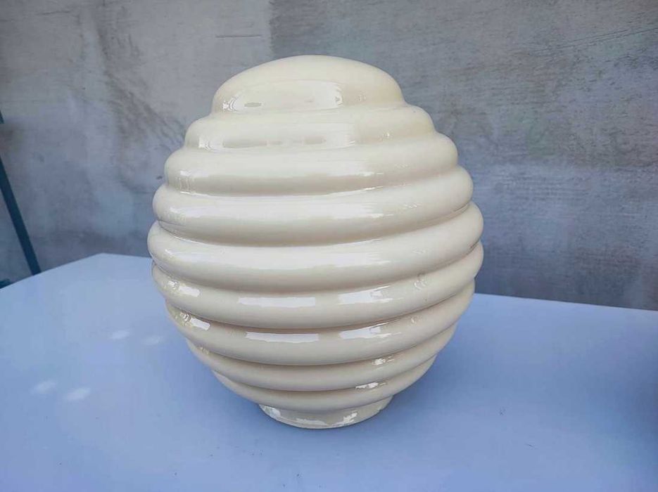 Art deco klosz kula miodowa,duża,śr.montaż.11,7 cm.