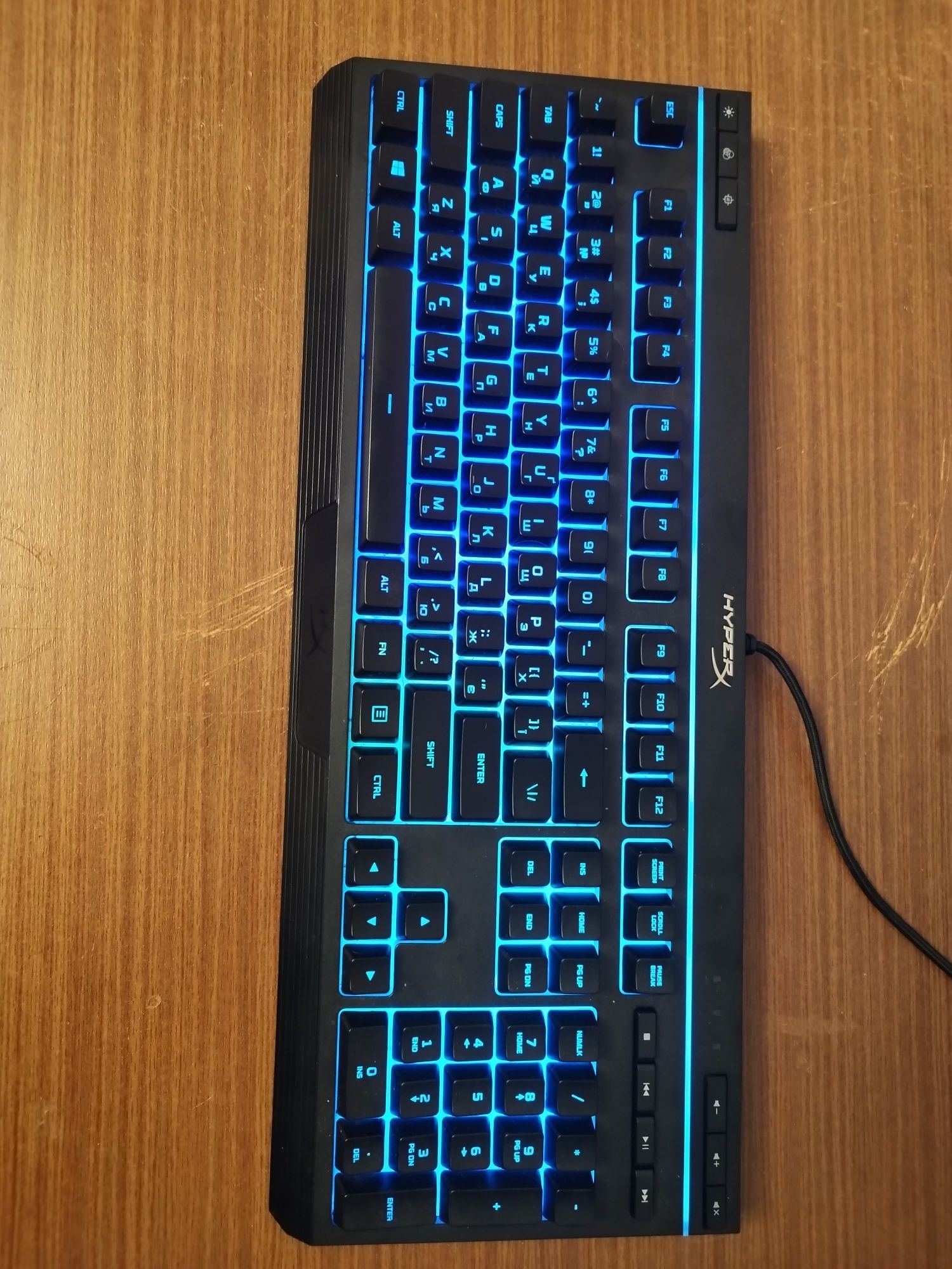 Клавиатура HyperX Alloy RGB