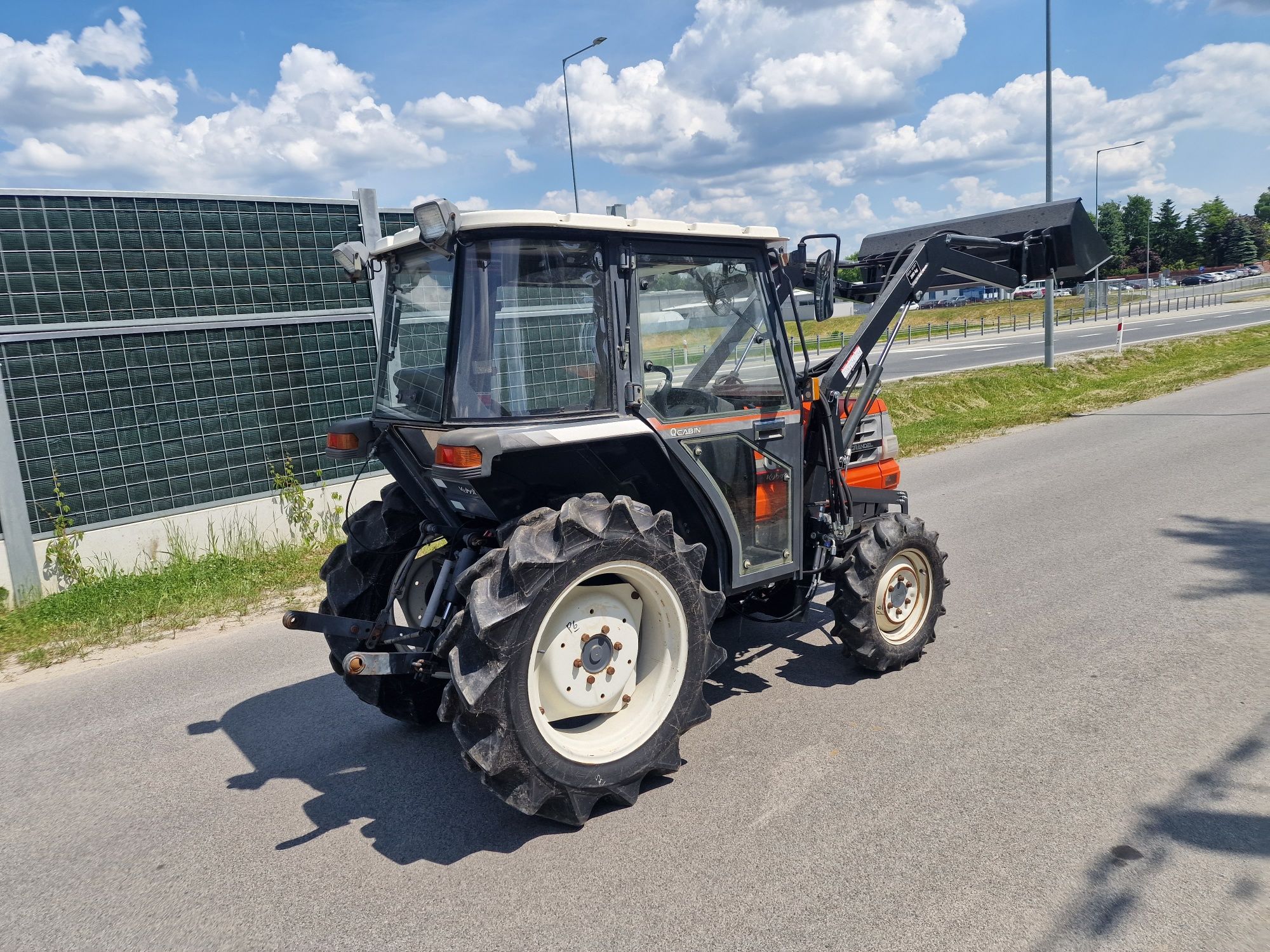 Japoński traktor Kubota GL 25 z Gwarancją  tór Pług