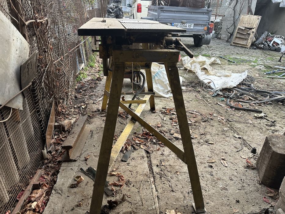 Пилораму с мотором