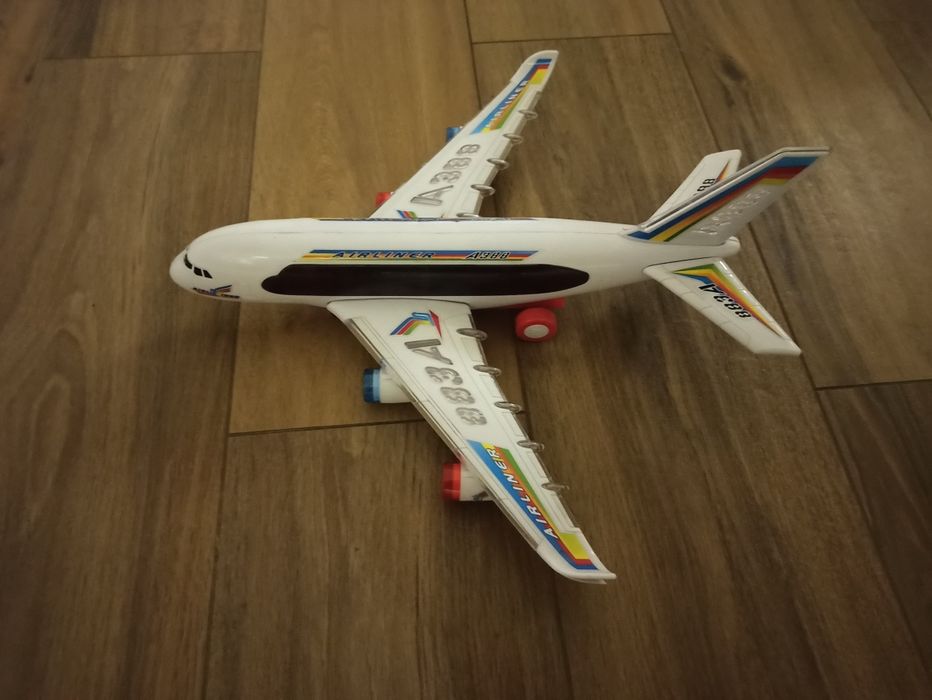 Samolot zabawka duży
