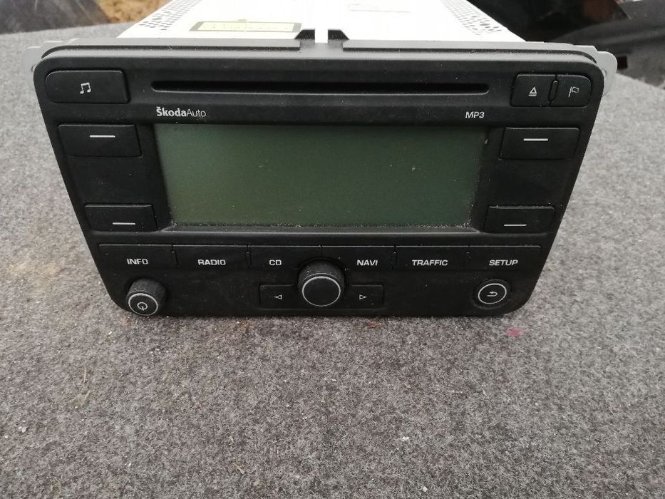 SKODA OCTAVIA II RADIO MP3 1Z0035191A